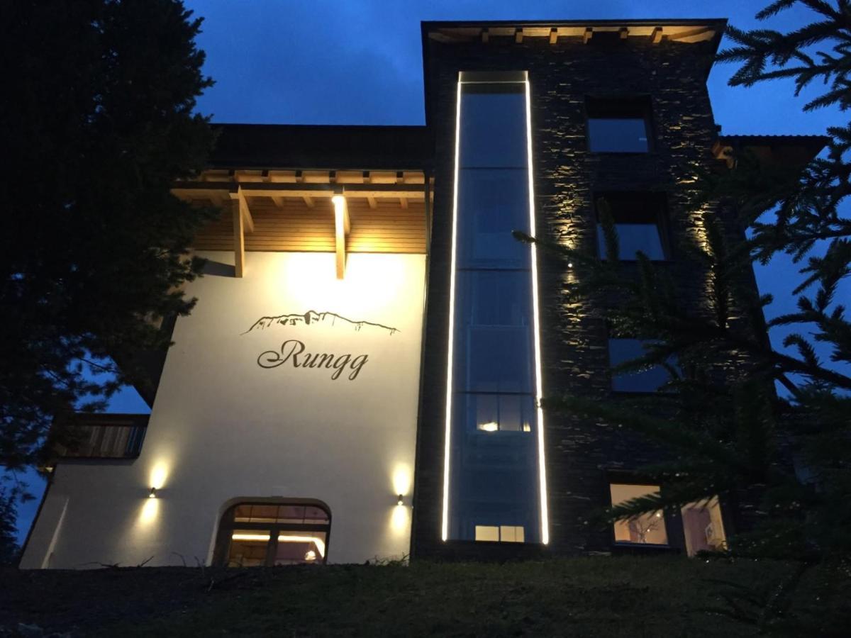 Guesthouse Rungg บาเดีย ภายนอก รูปภาพ