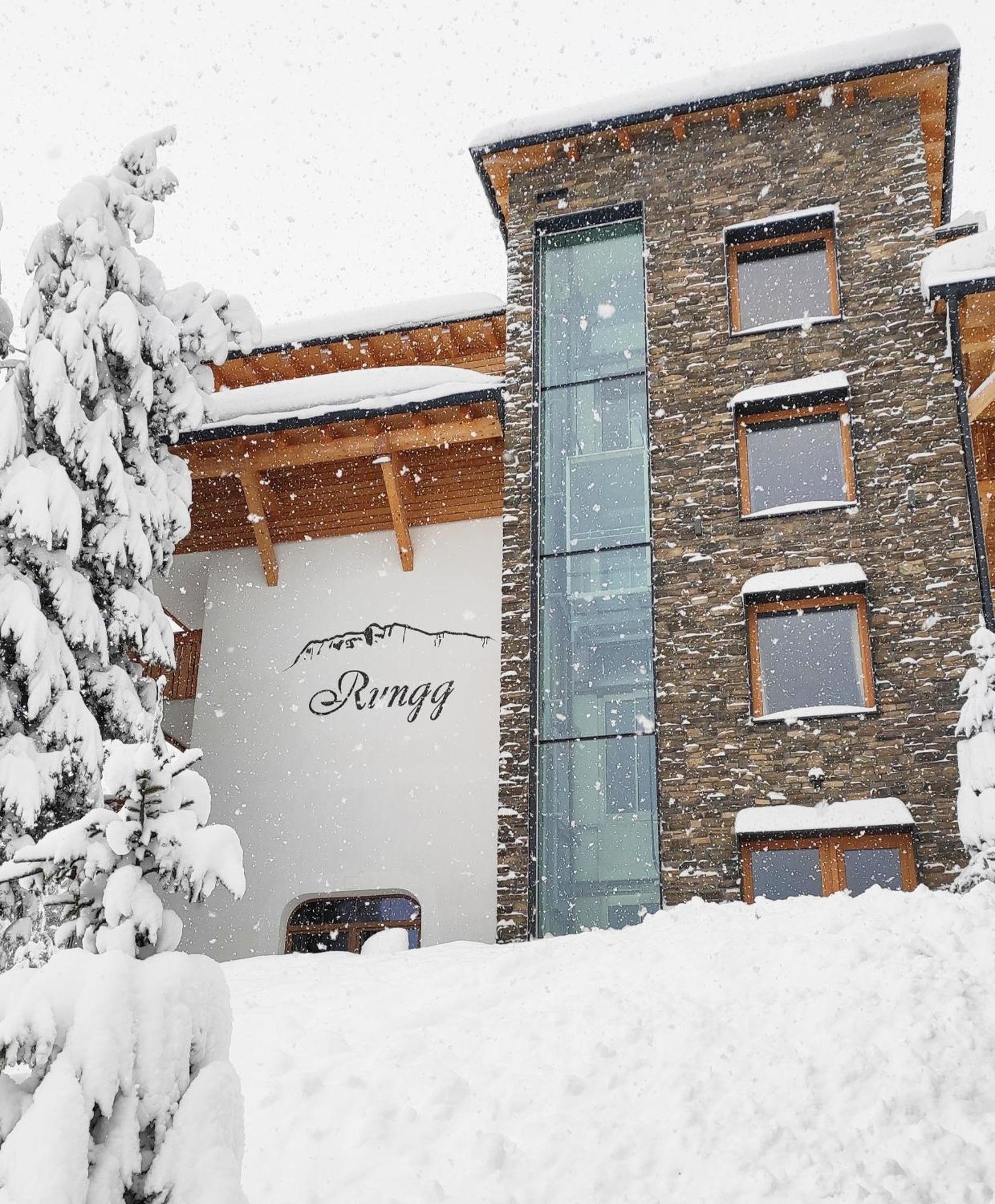 Guesthouse Rungg บาเดีย ภายนอก รูปภาพ