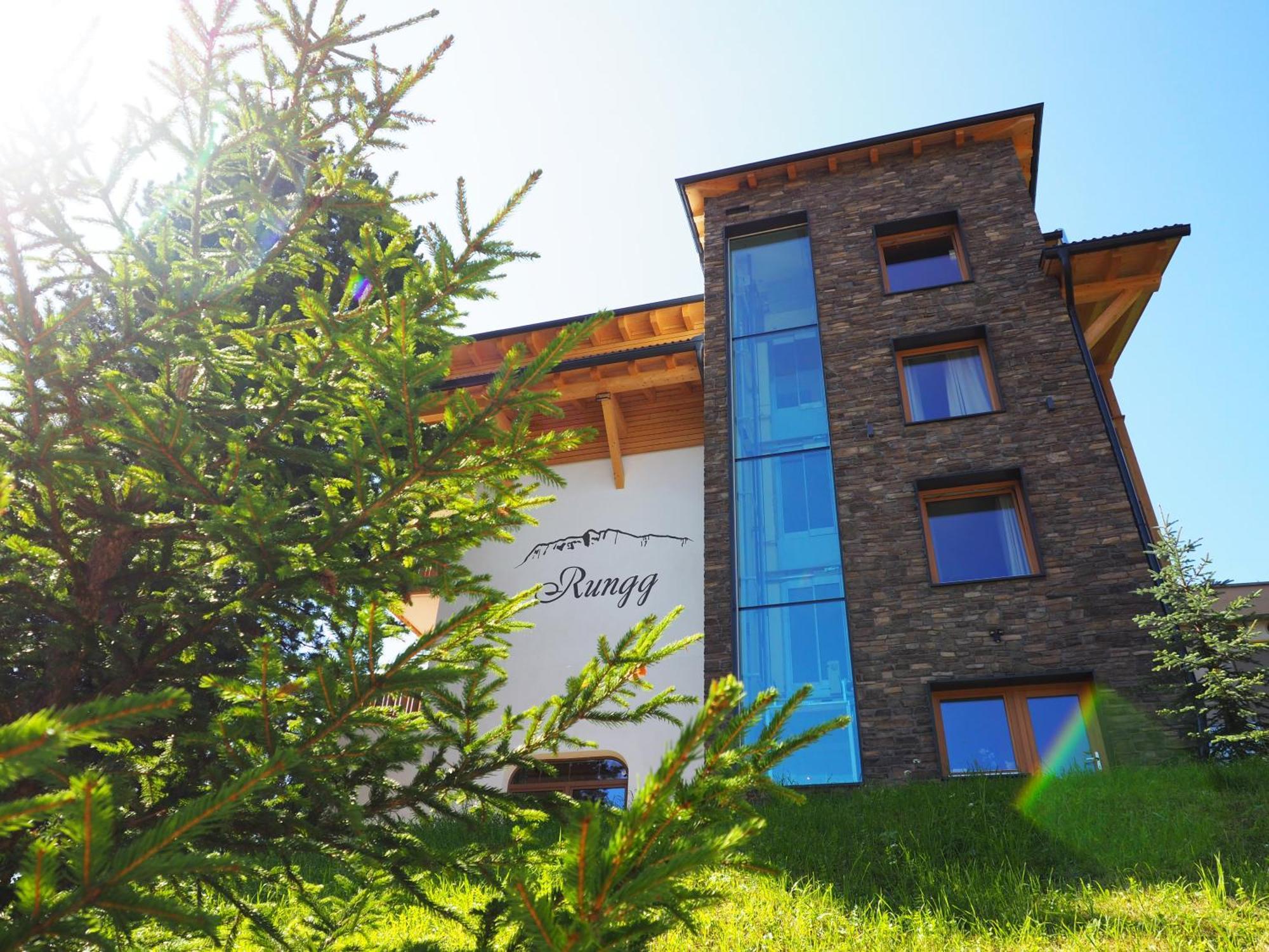 Guesthouse Rungg บาเดีย ภายนอก รูปภาพ